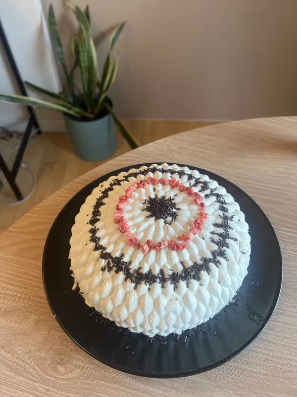 img of Entremet vanille framboise piment 🌶️